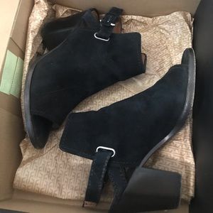 Frye booties black